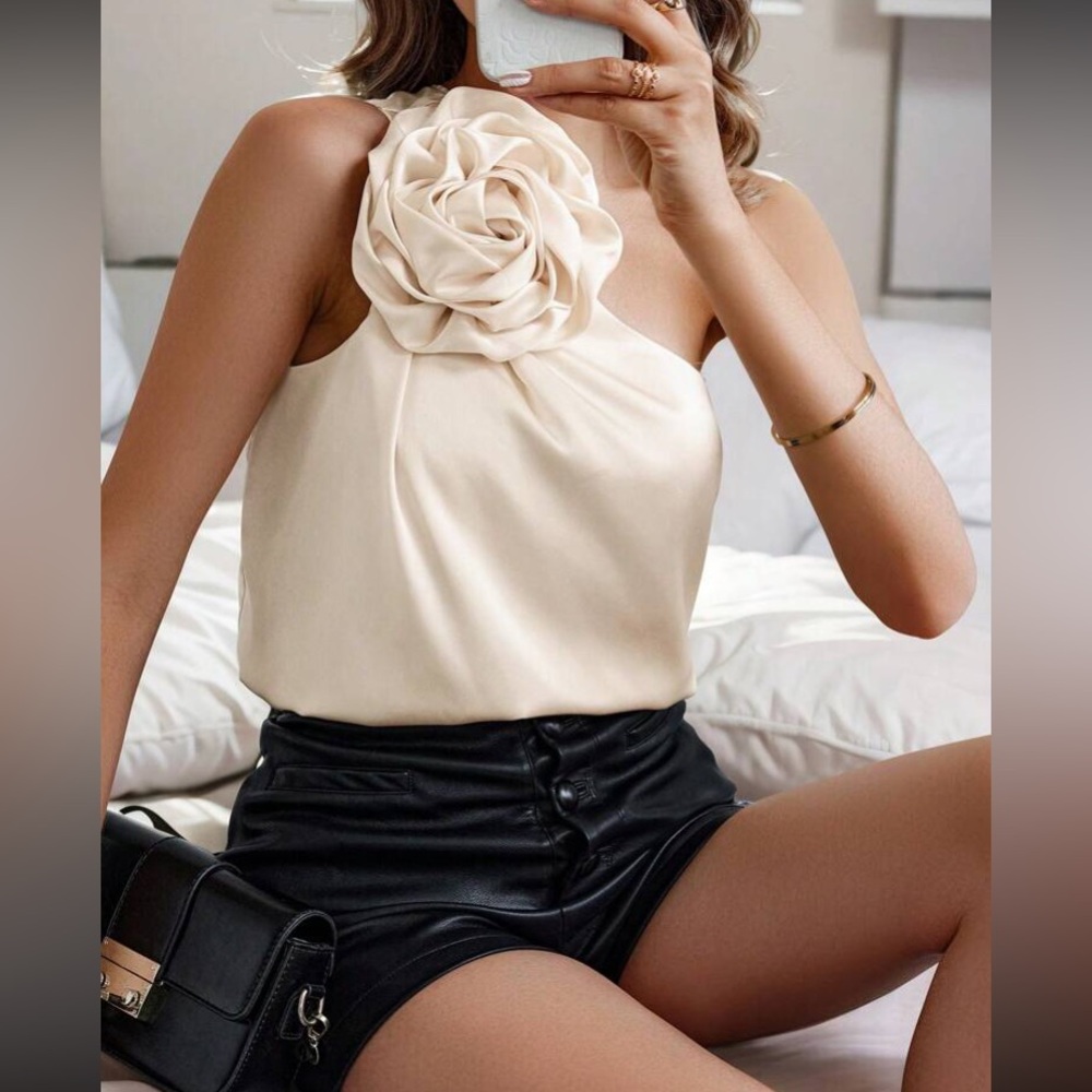 Elegant Navy Blue Floral - Picture 9 of 16